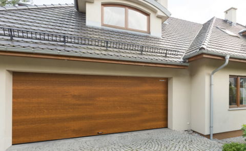 Гаражные секционные ворота DoorHan RSD02 5000x2500