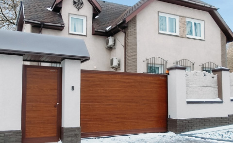 Откатные уличные ворота DoorHan 4300x2300